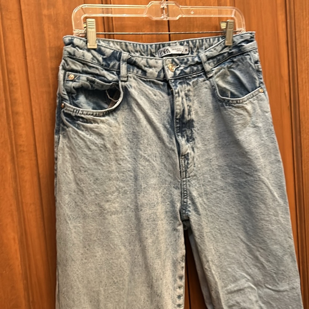 Zara light wash frayed jeans size 10 - Picture 2 of 7
